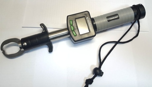 chwytak mistrall elektroniczna waga 2.jpg