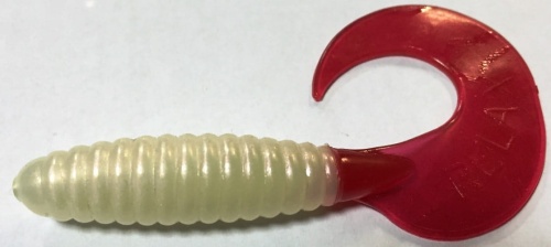 Twister Relax  jasna peła z czerwonym ogonem   9 cm  sklep wedkarski makarfish.jpg