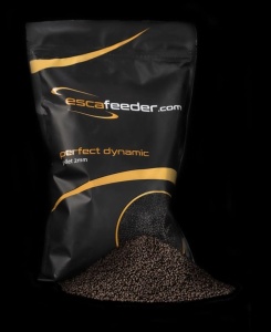 Pellet Esca Feeder Perfect Dynamic / ø 2 mm / 800 g 