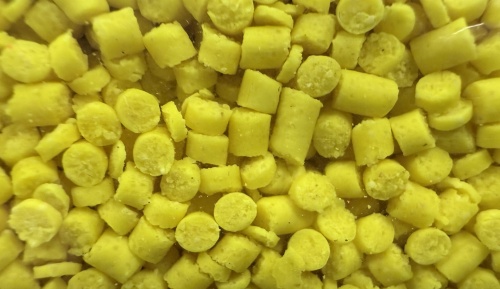 Pieczywo fluo, pellet Boland / Żółty / 400 g / *KO-PEZ002* sklep wędkarski Makarfish