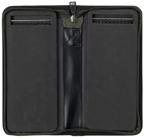 Portfel, piórnik na przypony Daiwa Black Widow / 29 x 37 x 4,8 cm / *18705-005*sklep wędkarski makarfish 1